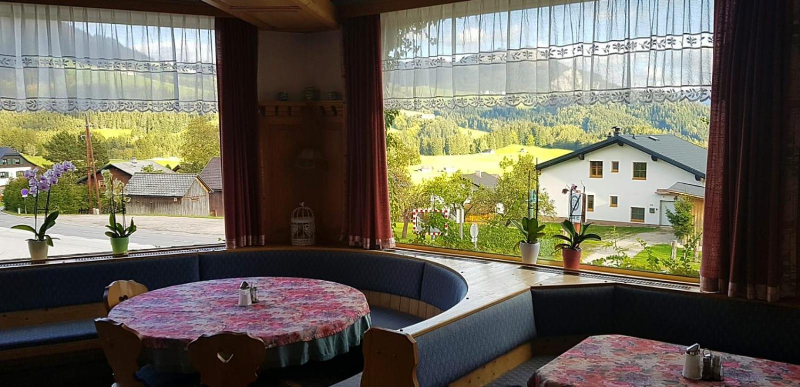 Hotel Pension Sonnenuhr Tauplitz Εξωτερικό φωτογραφία